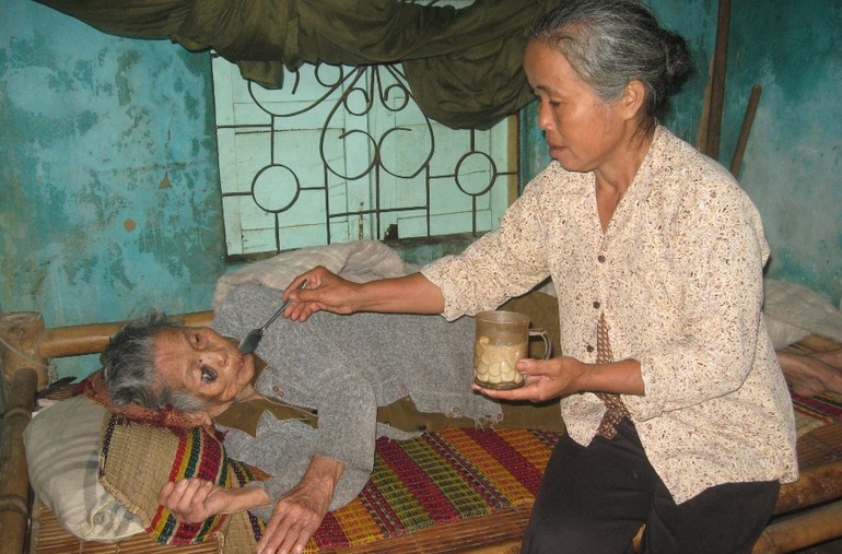 Bà Võ Thị Quy hơn 14 năm bệnh tật